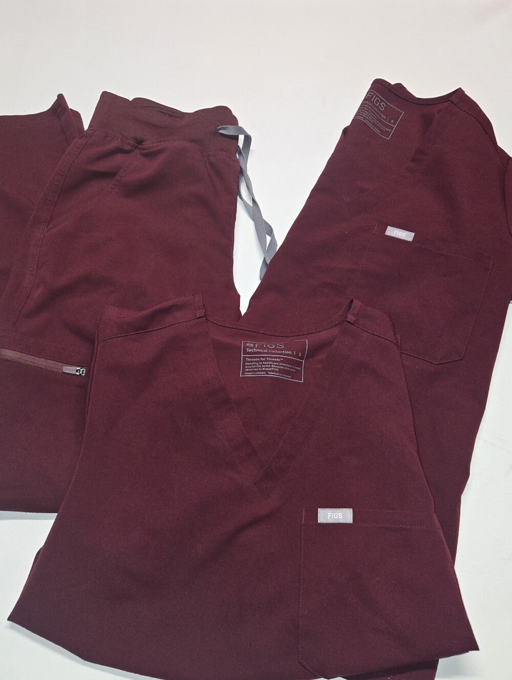 Figs Womens Scrub Set with 2 tops Maroon Pants size XS Straight leg tops size S